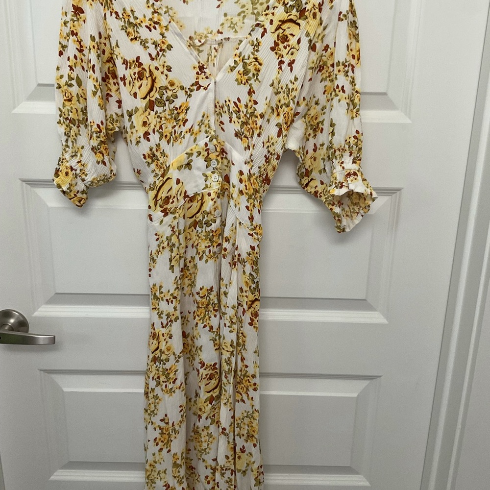 Faithful the Brand Midi Dress size XS